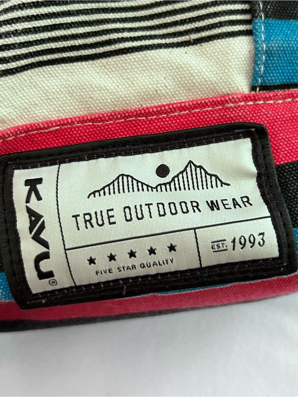Kavu Free Range Sail Stripe Cotton Canvas Bucket-Style Backpack UNISEX - Picture 3 of 16